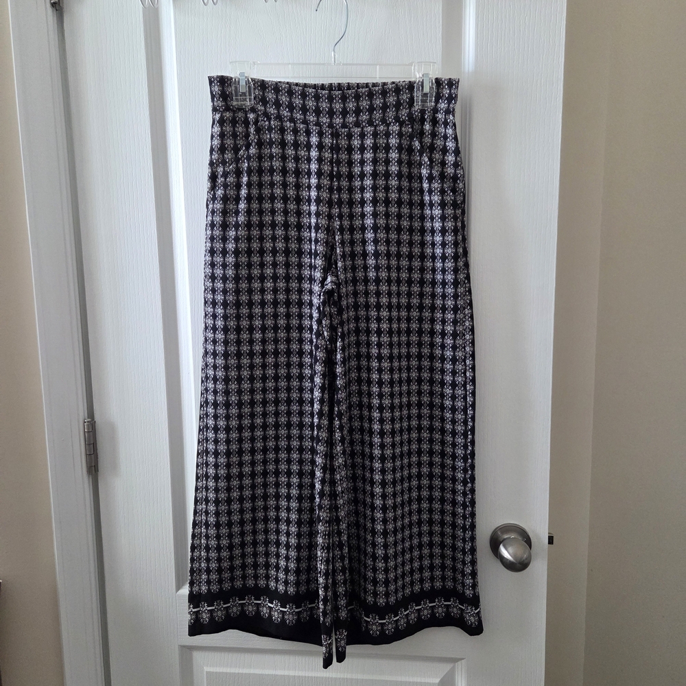 Max Studio Black and White Patterned Wide-Leg Pants